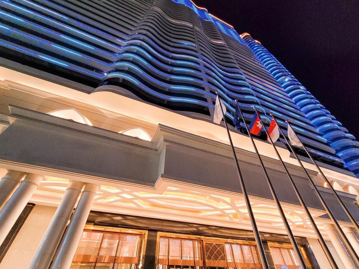 Howard Johnson Plaza By Wyndham Blue Bay Preăh Sihanŭk Zewnętrze zdjęcie