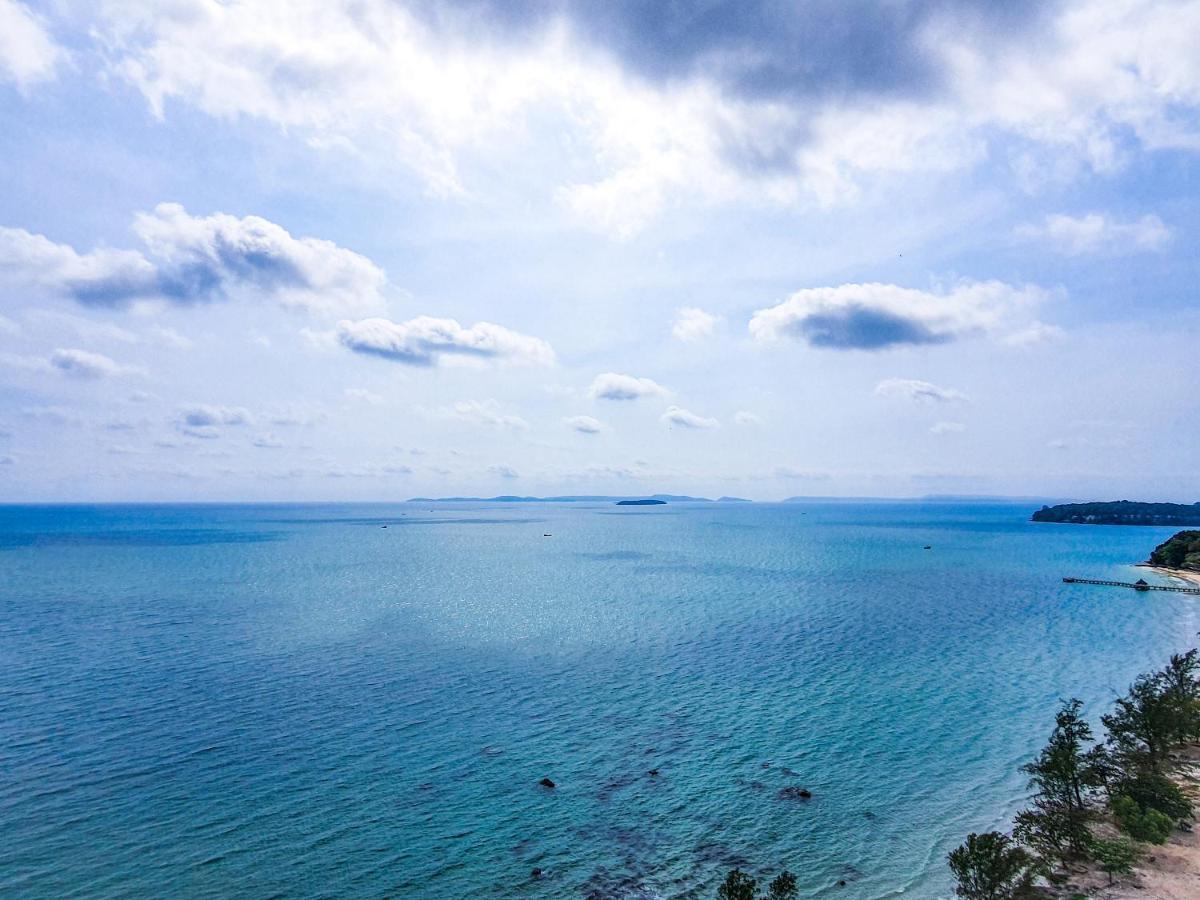 Howard Johnson Plaza By Wyndham Blue Bay Preăh Sihanŭk Zewnętrze zdjęcie