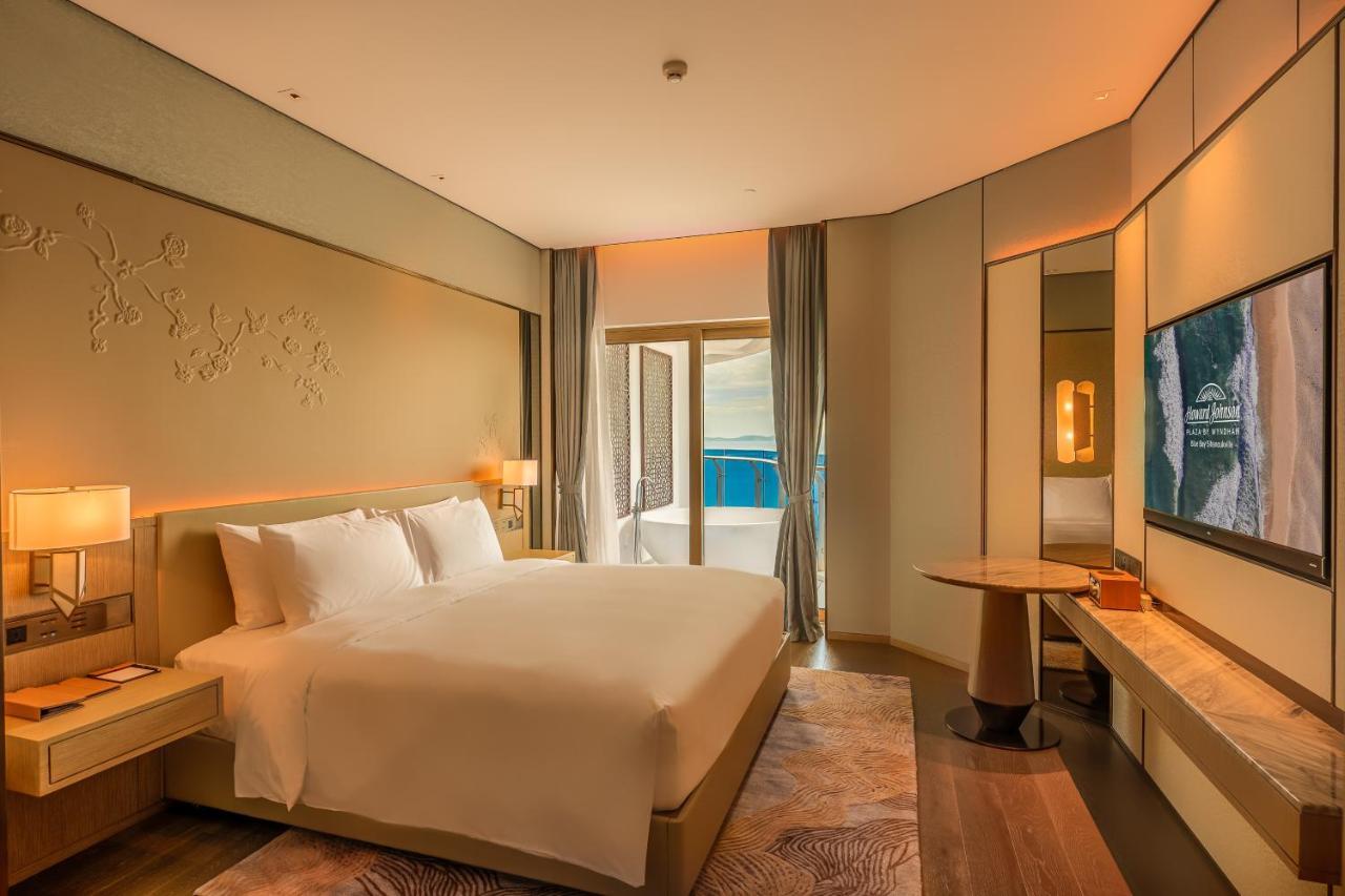 Howard Johnson Plaza By Wyndham Blue Bay Preăh Sihanŭk Zewnętrze zdjęcie