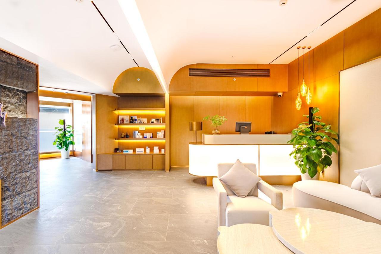 Howard Johnson Plaza By Wyndham Blue Bay Preăh Sihanŭk Zewnętrze zdjęcie