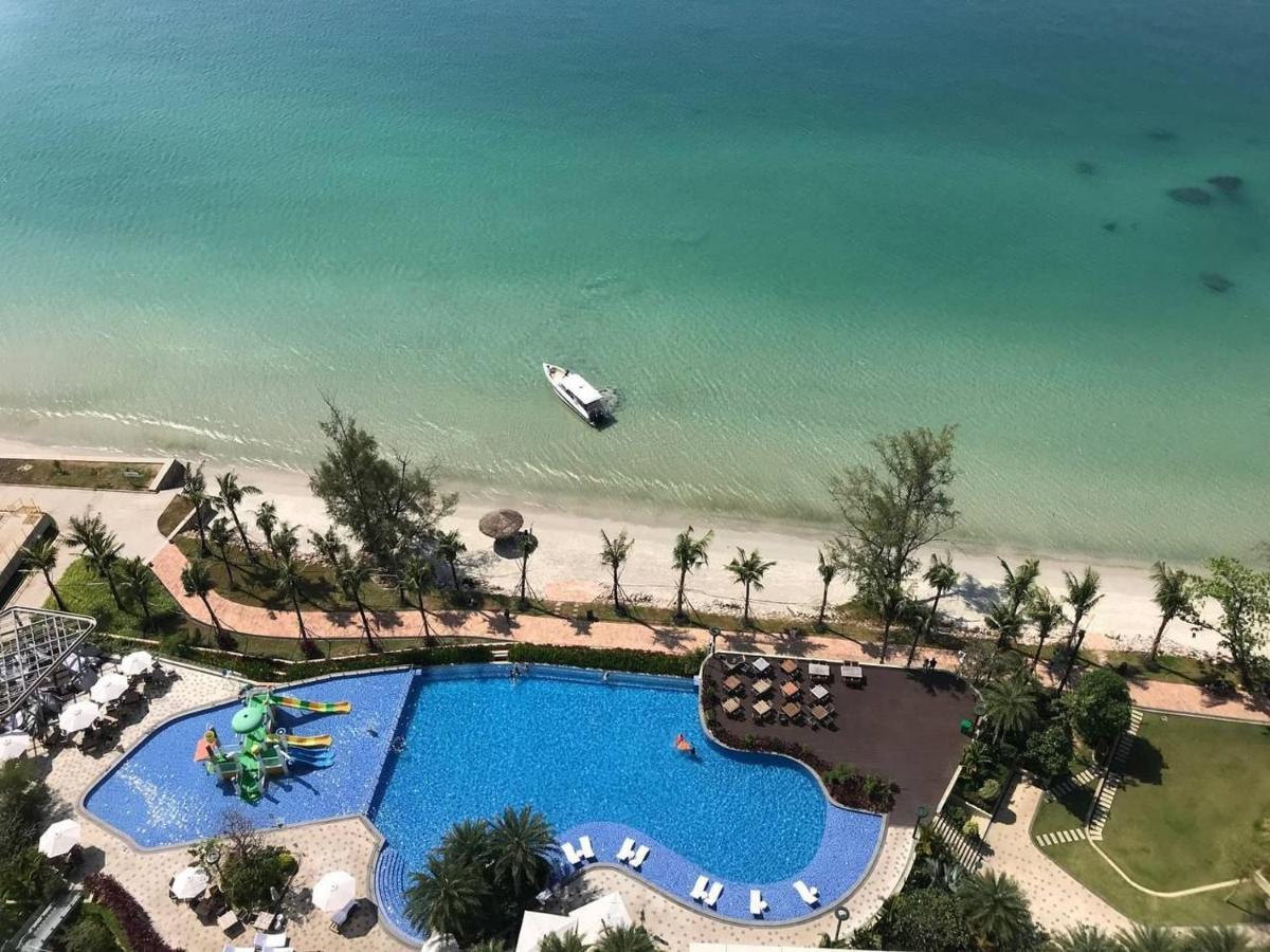 Howard Johnson Plaza By Wyndham Blue Bay Preăh Sihanŭk Zewnętrze zdjęcie